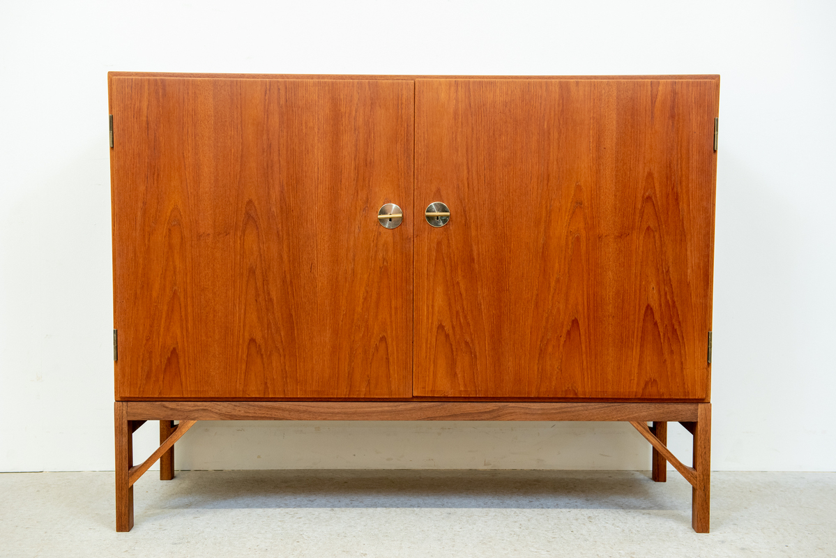 Mogensen (ボーエ・モーエンセン) 北欧家具・ヴィンテージ家具・オリジナル家具の通販サイト rekagu