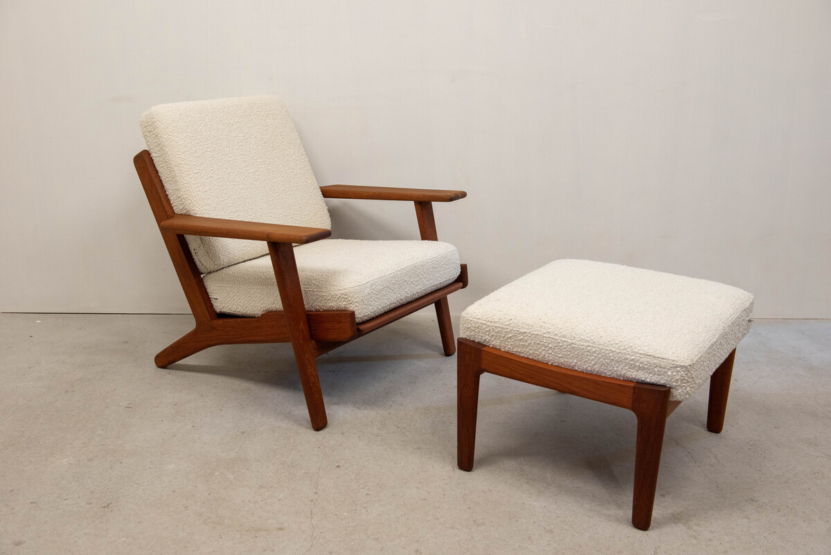 Easy Chair/GE290/Teak SOLD