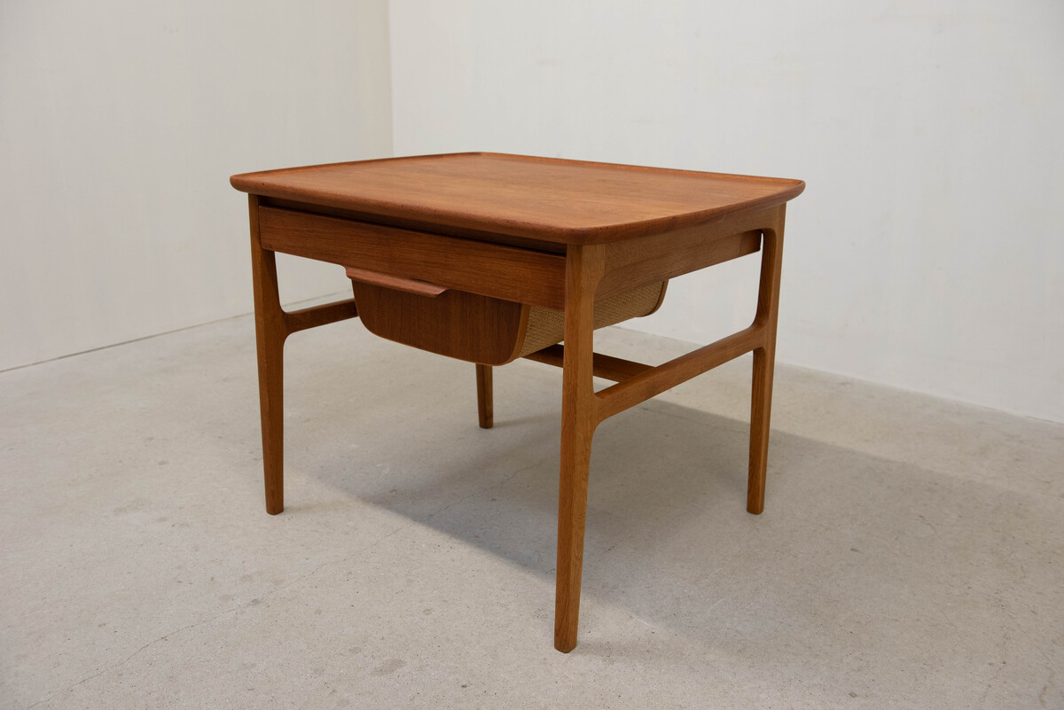 Sewing Table