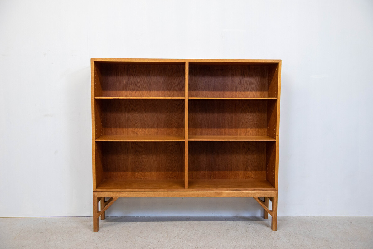 Bookcase M/2x3/tk/B.Mogensen