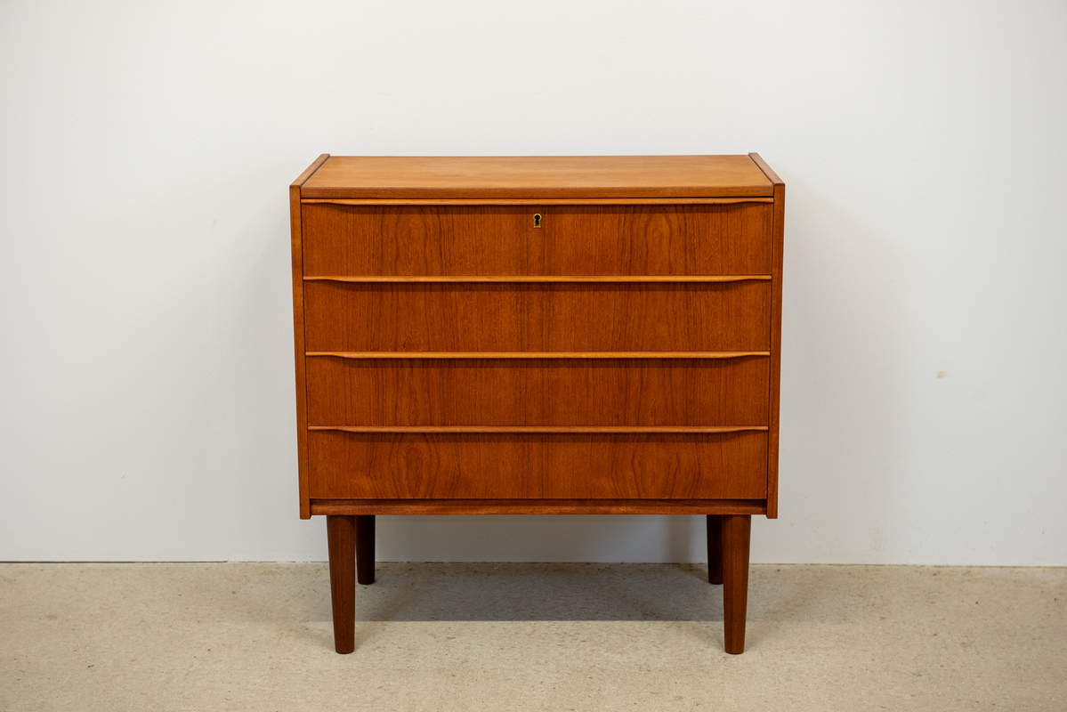 Chest M/4 SOLD