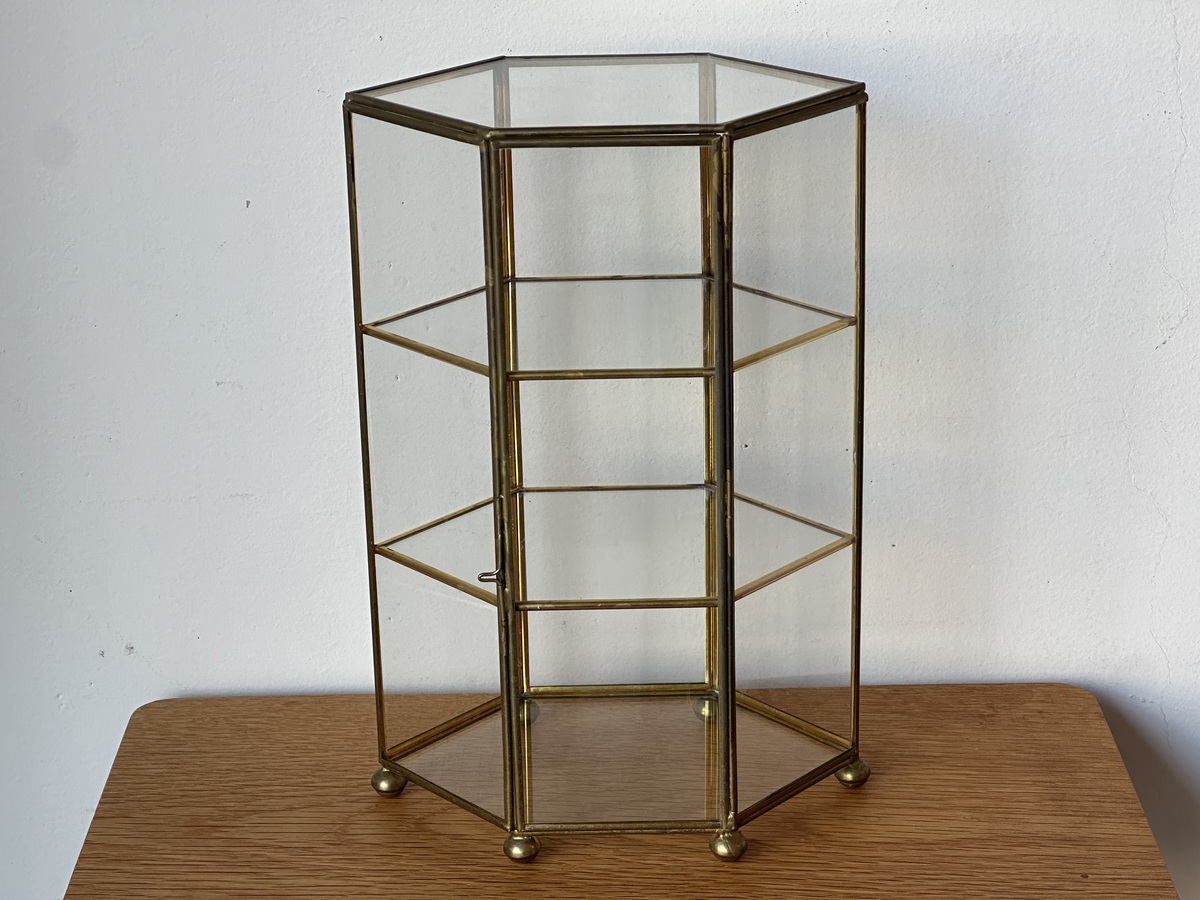 Glass Displaycase