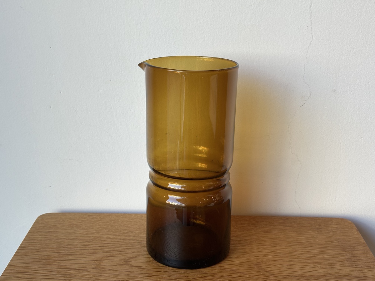 Glass Vase/Brown